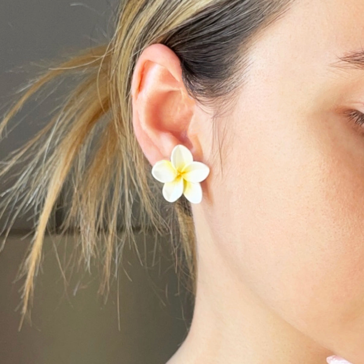 Orecchini Fiore di VAIANA. | PETIT - Yellow