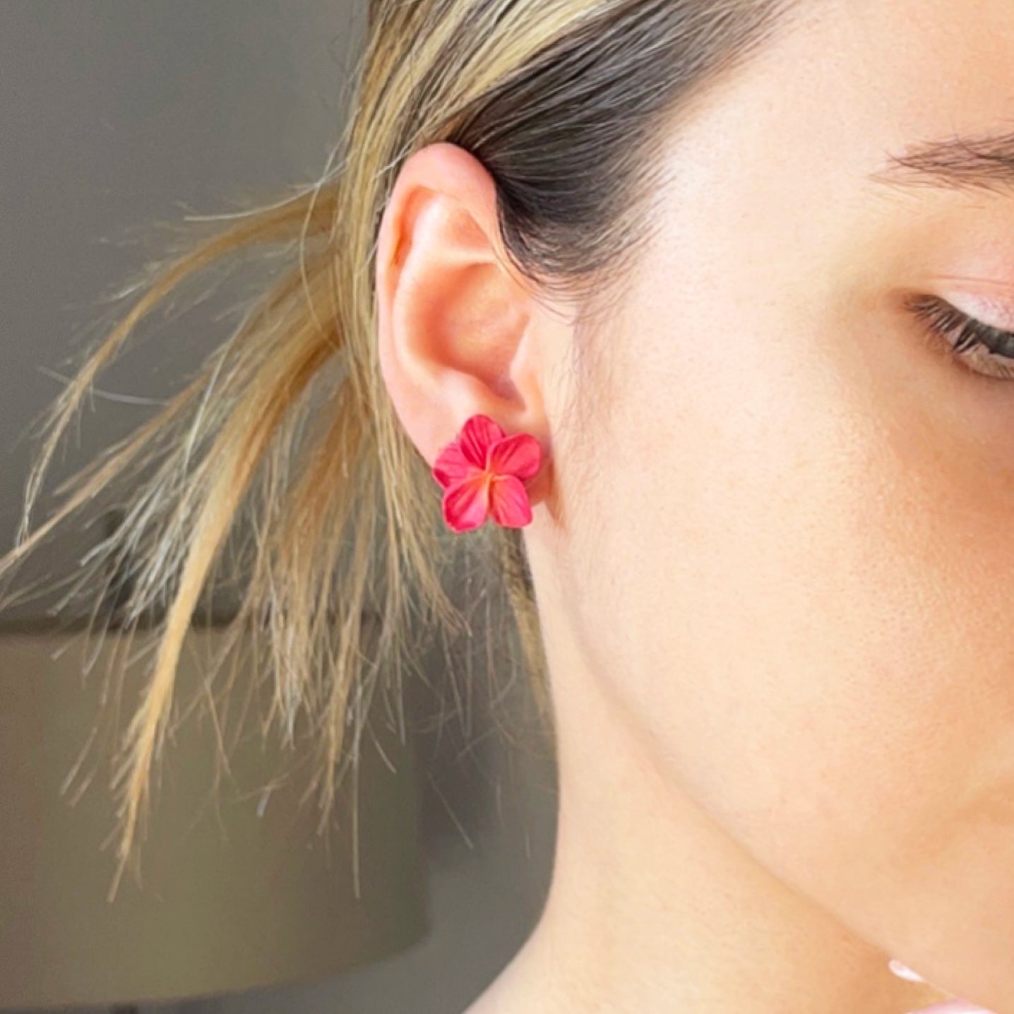 Orecchini MINI Fiore di VAIANA. | Cherry