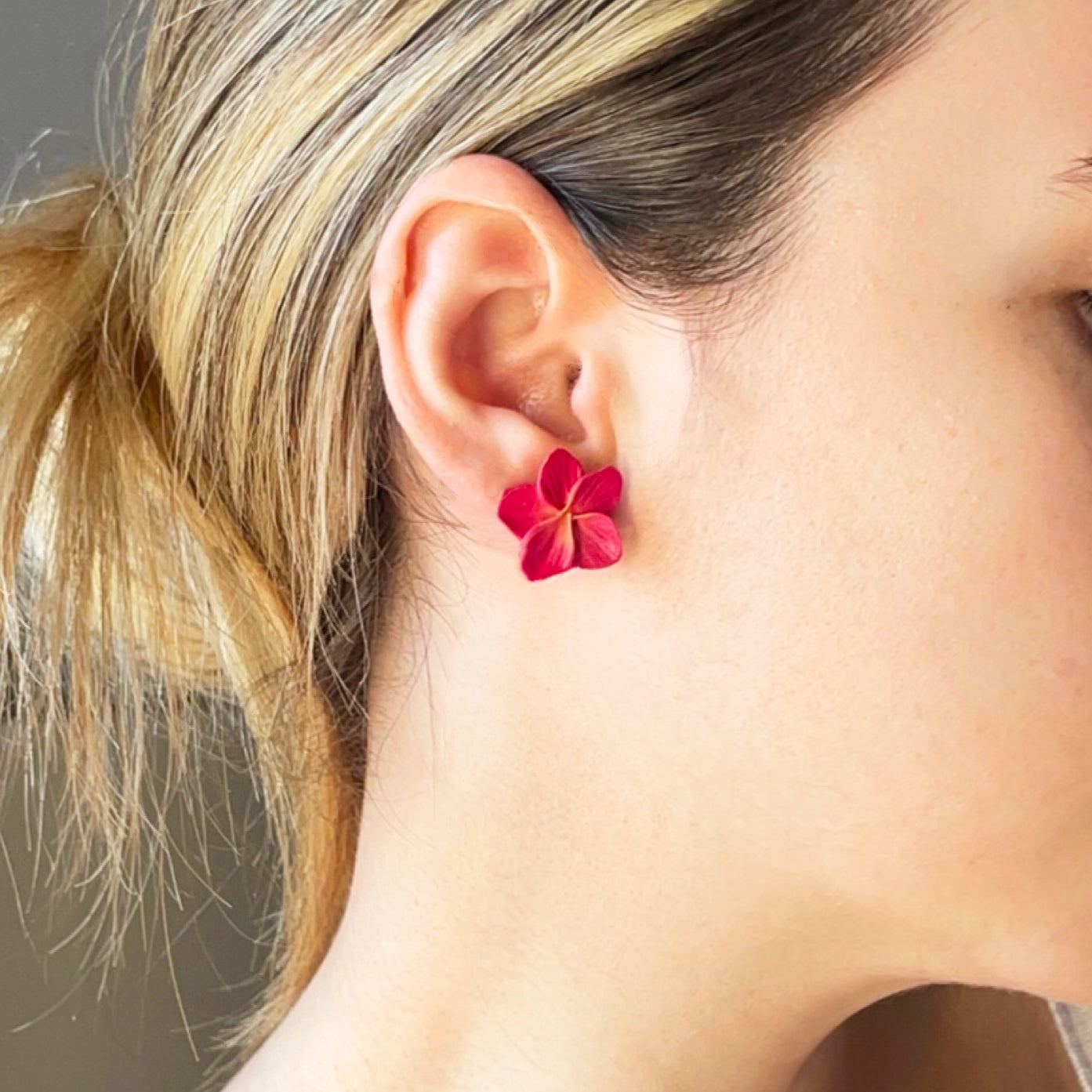 Orecchini MINI Fiore di VAIANA. | Cherry