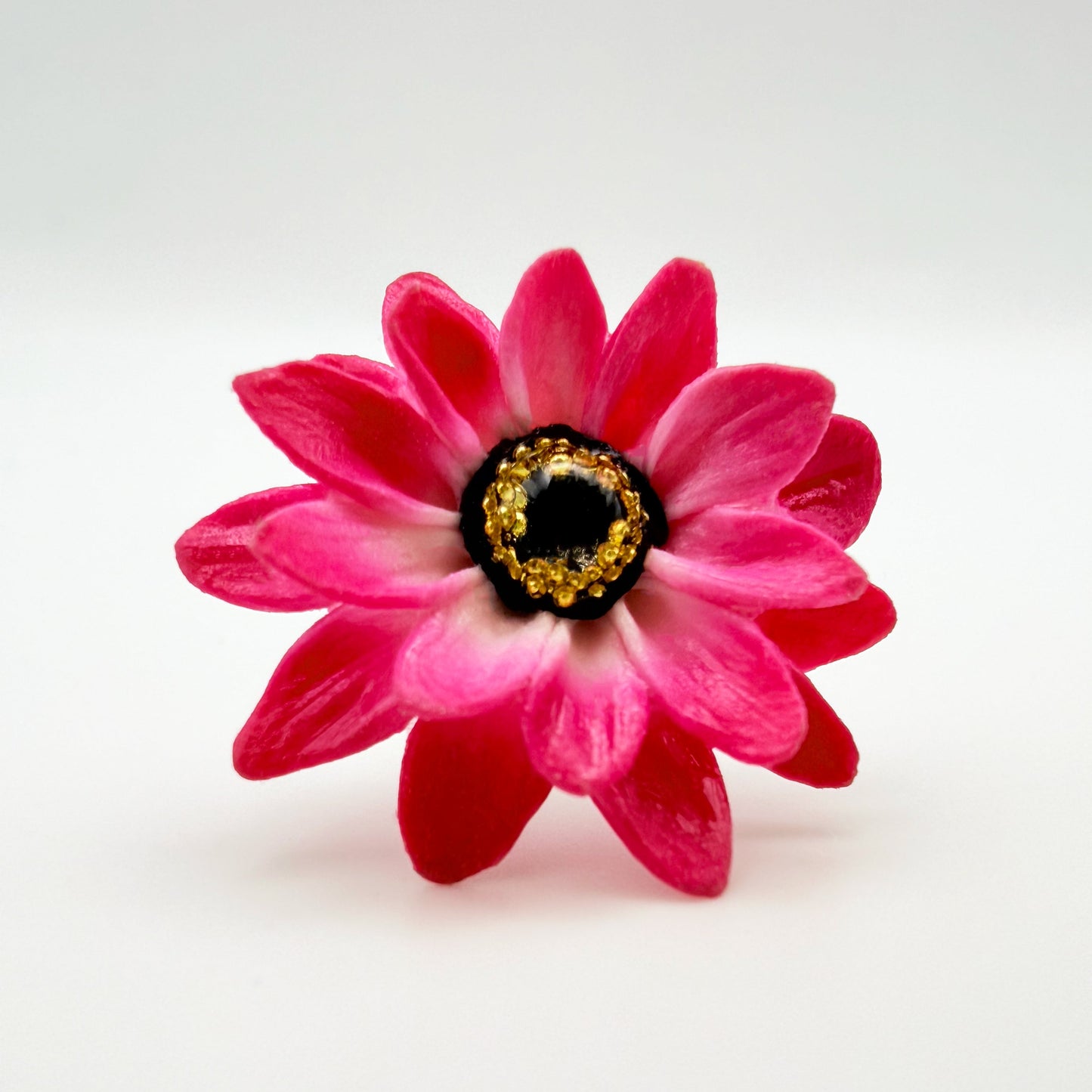 Orecchini GERBERA. | le PETIT | Fucsia