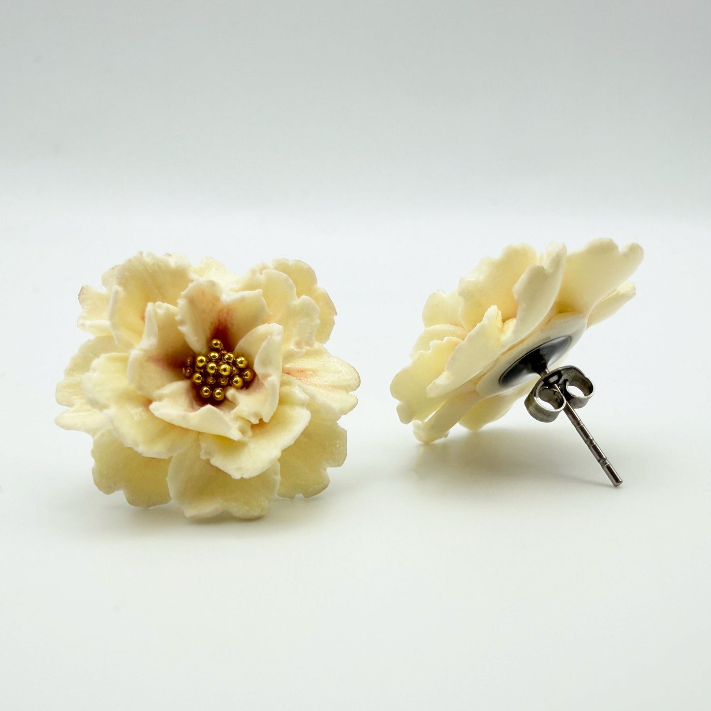 Orecchini PEONY. | le PETIT | Burro