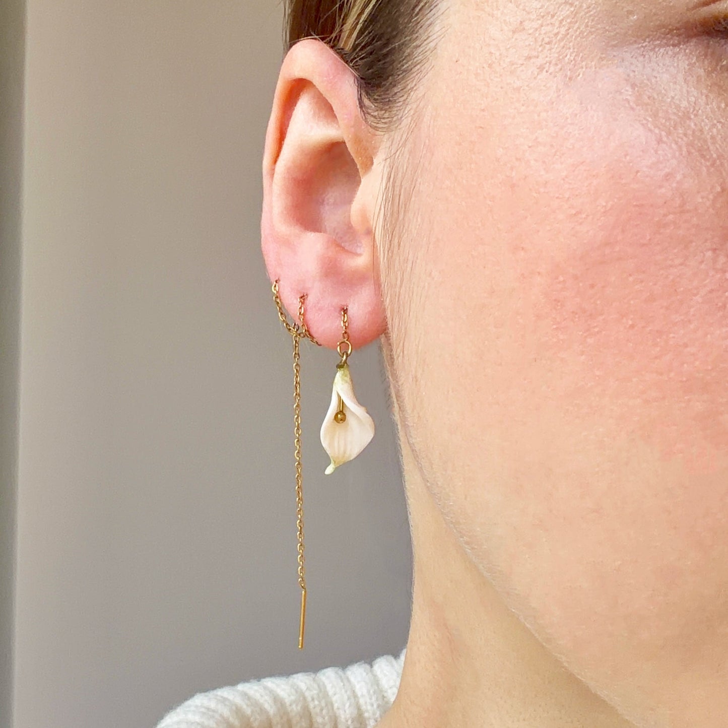 Orecchini CALLA | le PETIT. | Bianco (Seconda variante)