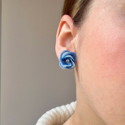 Orecchini LISIANTHUS | le PETIT. | Blu (Seconda variante)