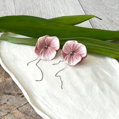 Orecchini le PETIT lilium. | Rosa Antico (silver version)