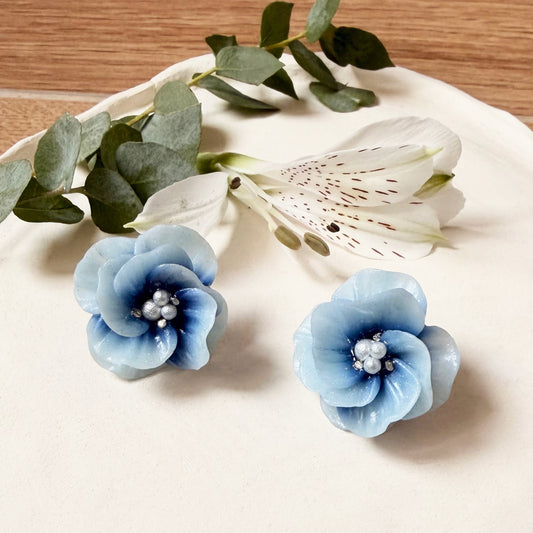 Orecchini LISIANTHUS - Francesco | le MIDI. | Celeste