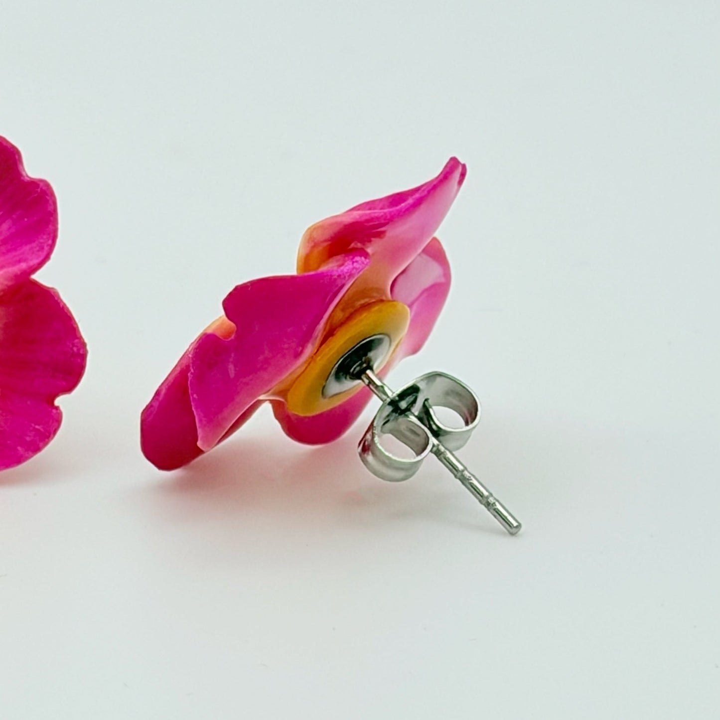Orecchini PRIMULA. | le PETIT | Fucsia